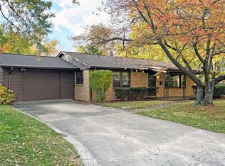 610 Chestnut Ln, Greenfield, IN