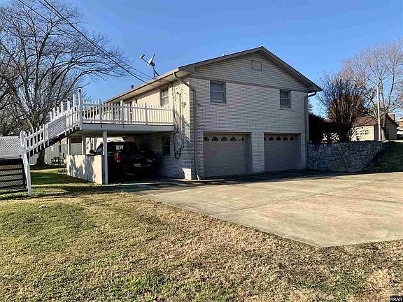 2nd image of 1301 Sheridan Dr