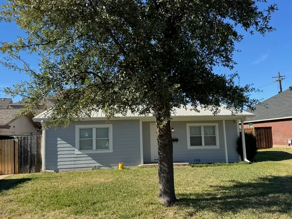 102 S Sheppard Dr, Euless, TX 76040