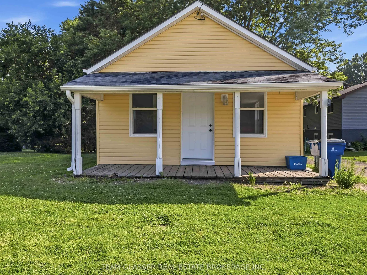 2 bed, $2,000 — Photo 4