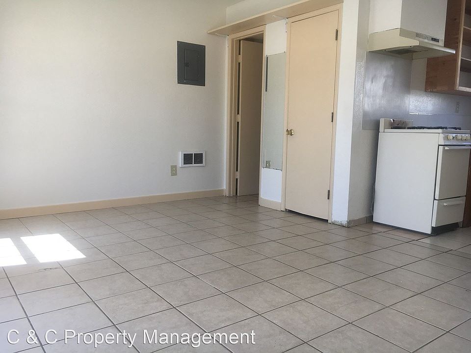 1st image of 400 Palm Ave APT 5