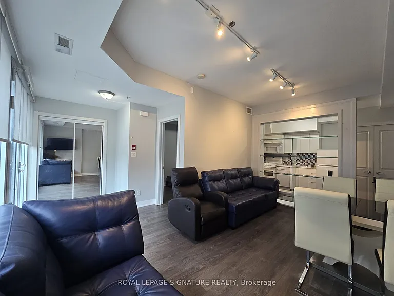726 Sheppard Ave W #3 — Photo 3