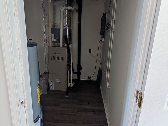 4th image of 603 Lincoln Dr #605