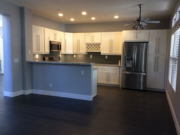 3rd image of 3132 Olive Knoll Pl