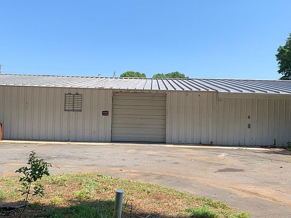 5th image of 3439 Taylorsville Hwy