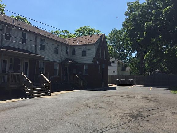 Olde Redford Townhomes
