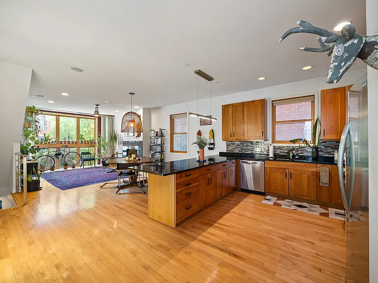 1106 N Paulina St #1D — Photo 8