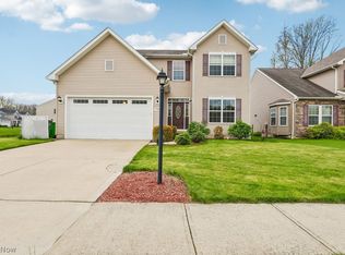 3784 Firethorn Dr, Aurora, OH 44202
