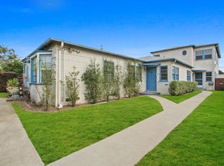 Courtyard building on Ocean Park, Santa Monica, CA 90405
