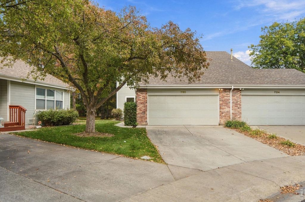730 Shadowmere Ct