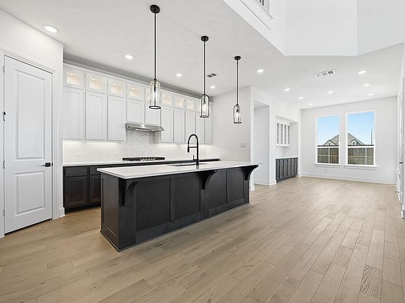 6th image of this home