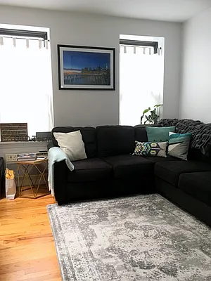 Rented by Bond New York | media 16