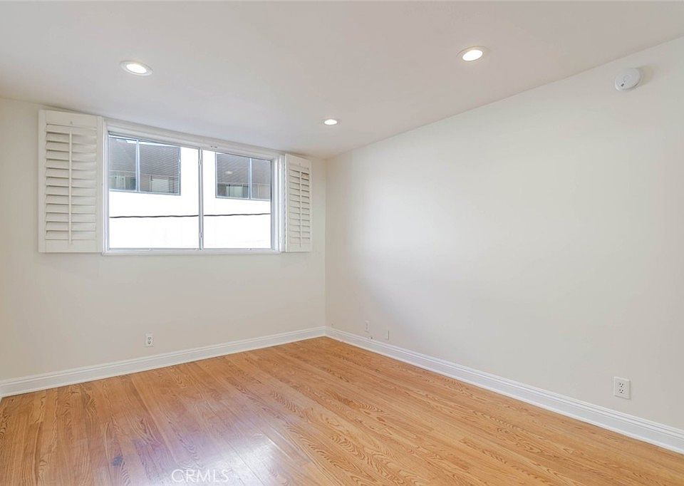 1st image of 14141 Dickens St APT 211