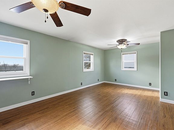 5th image of 2641 Worthington Dr SW