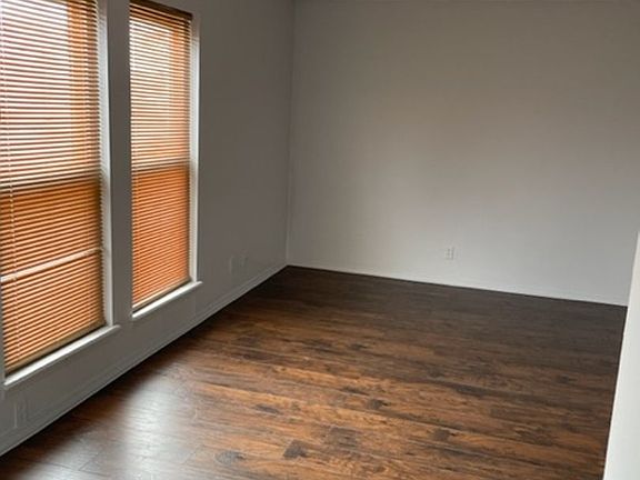 5th image of 2834 S 104th East Ave