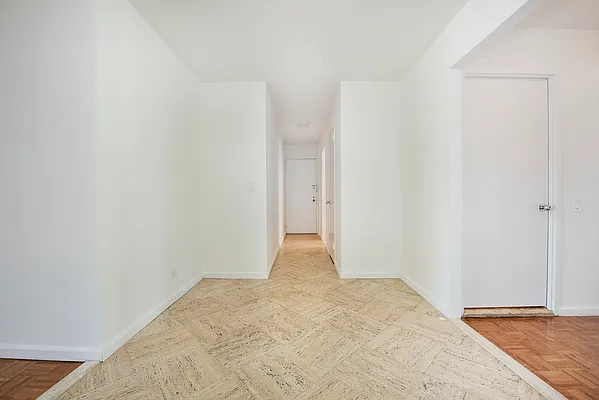 Rented by The Dermot Realty Management Company | media 16