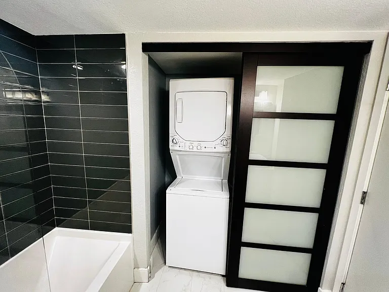 Bathroom - washer/dryer