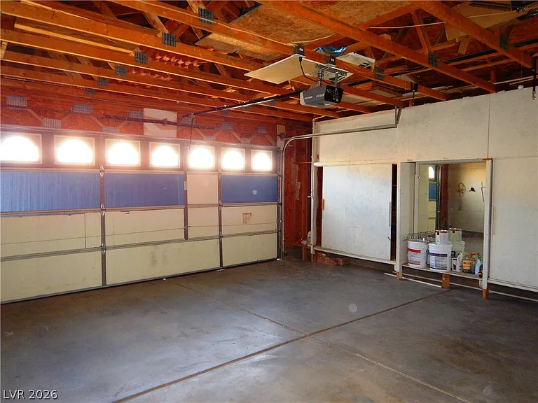 693 Salt Flats Cir — Photo 35