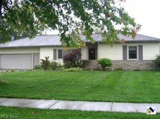 1543 Abbe Rd S, Elyria, OH 44035