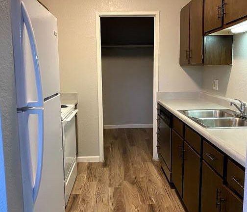 3rd image of 1810 N 73rd Ter APT 6