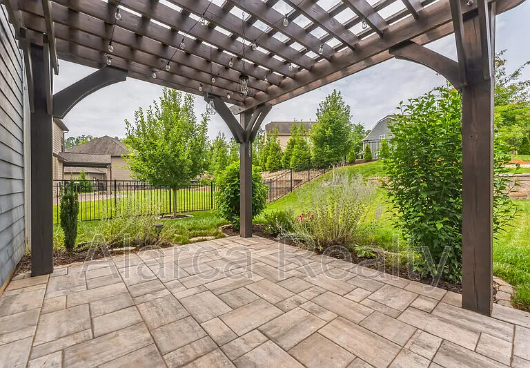7419 Canova Ln — Photo 33