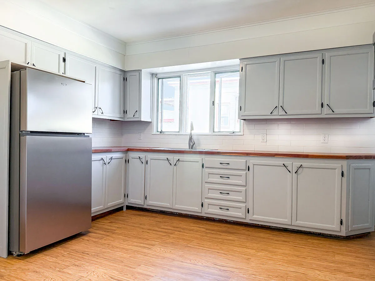 2 bed, 880 sqft, $2,000 — Photo 1