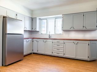 16 Hill St #3, Biddeford, ME 04005