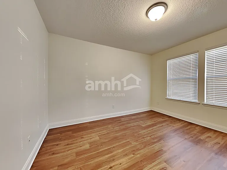 3275 Roundabout Dr — Photo 19