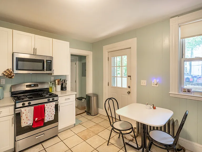 86 Brook St #1 — Photo 7