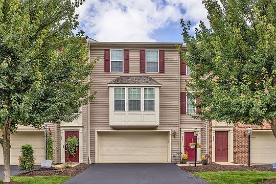 1st image of 279 Broadstone Dr