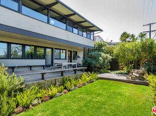 287 Amalfi Dr, Santa Monica, CA 90402