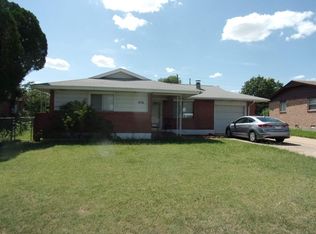 416 NW 53rd St, Lawton, OK 73505