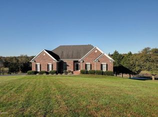 15600 Deer Run Rd, Louisville, KY 40299