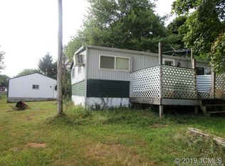 124 Pine Ridge Rd, Hanover, IN 47243