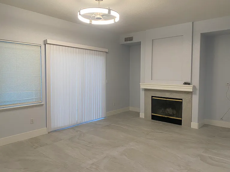 Carnelian Ave — Photo 2
