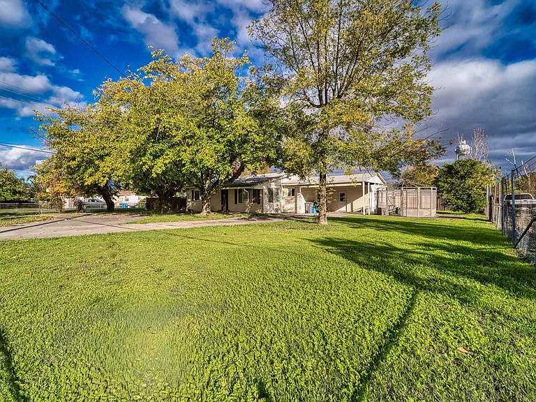 4741 Fleming Way — Photo 24