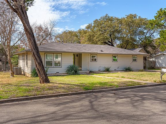 4th image of 4600 Cedar Mountain Dr
