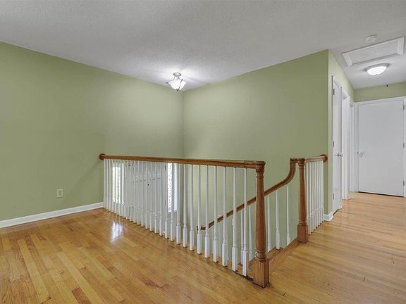 2nd image of 2307 Spoonwood Dr