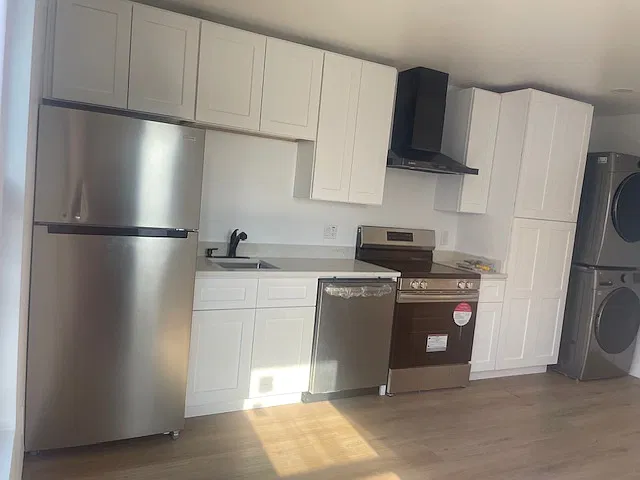 Studio, 464 sqft, $1,340 — Photo 4