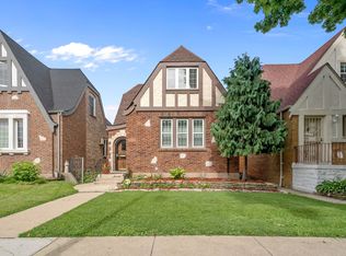 3232 N Oak Park Ave, Chicago, IL 60634