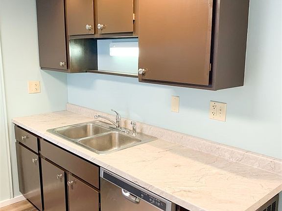 5th image of 2215 5th Street E #A