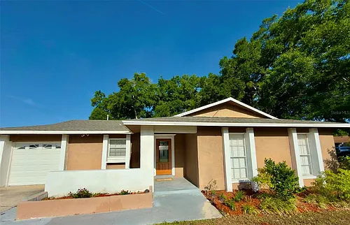 812 Gullberry Ln Photo 1