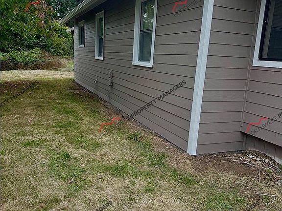 4th image of 341 N 2nd St