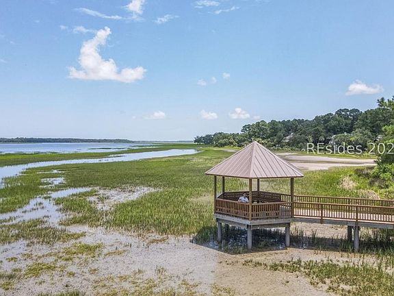 5th image of 254 Club Gate