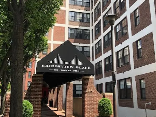 315 New St APT 411, Philadelphia, PA 19106