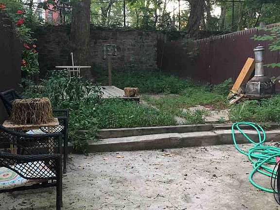 4th image of 824 Grand St #1