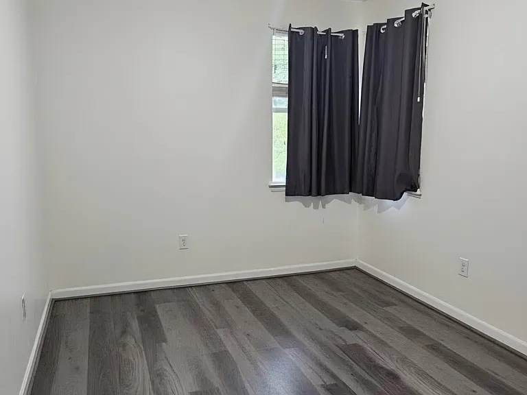 261 Oxburough Dr — Photo 12