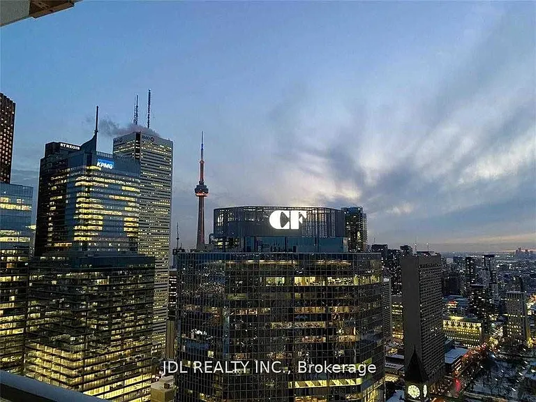 197 Yonge St #4212 — Photo 10