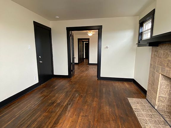 2nd image of 427 Hays Ave APT 4