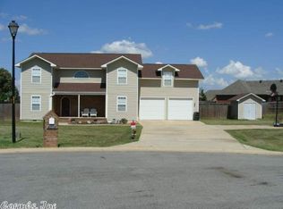 2102 Clara St, Searcy, AR 72143